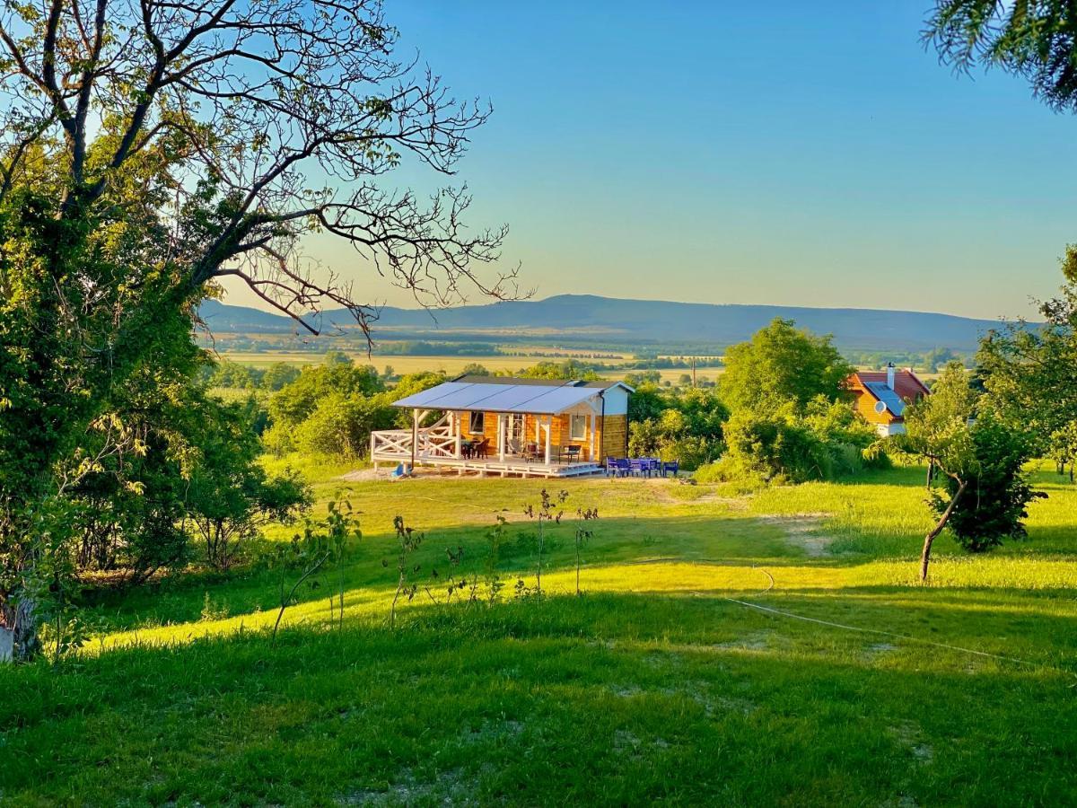 Bohemian Eco Lodge At Lake Balaton Kisapati Kültér fotó