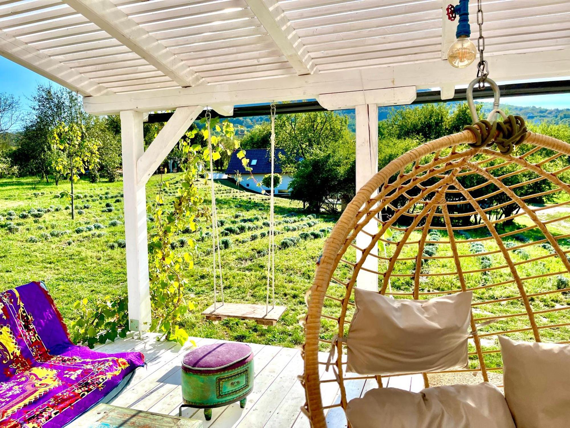 Bohemian Eco Lodge At Lake Balaton Kisapati Kültér fotó