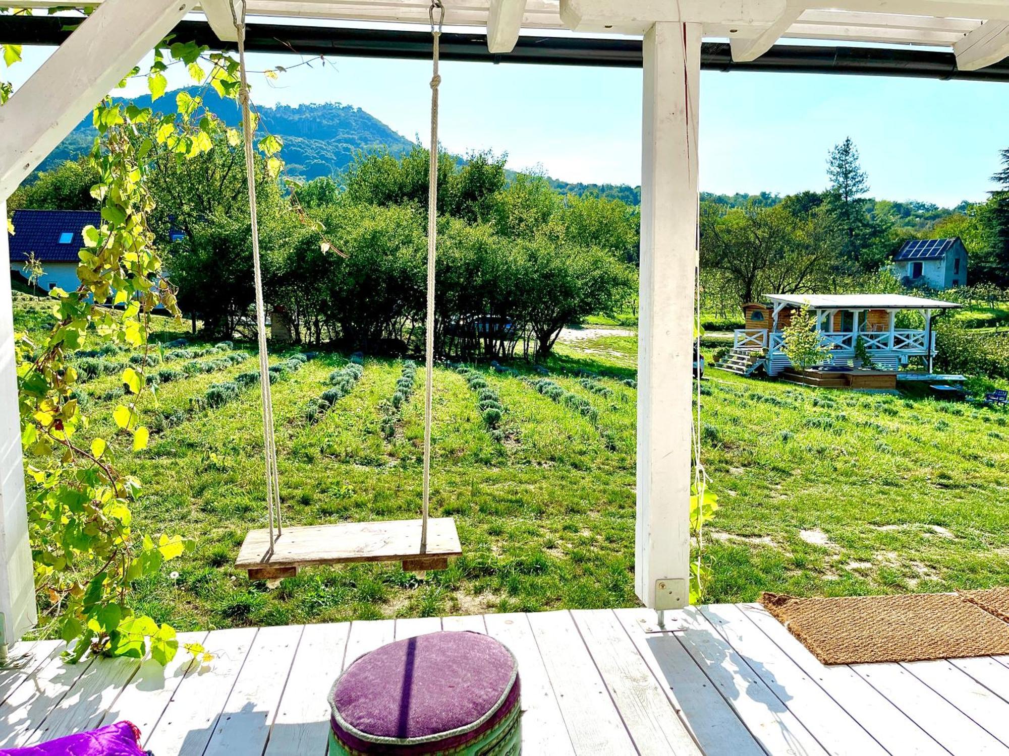 Bohemian Eco Lodge At Lake Balaton Kisapati Kültér fotó